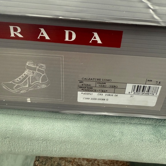 Prada shoe - Picture 2 of 2